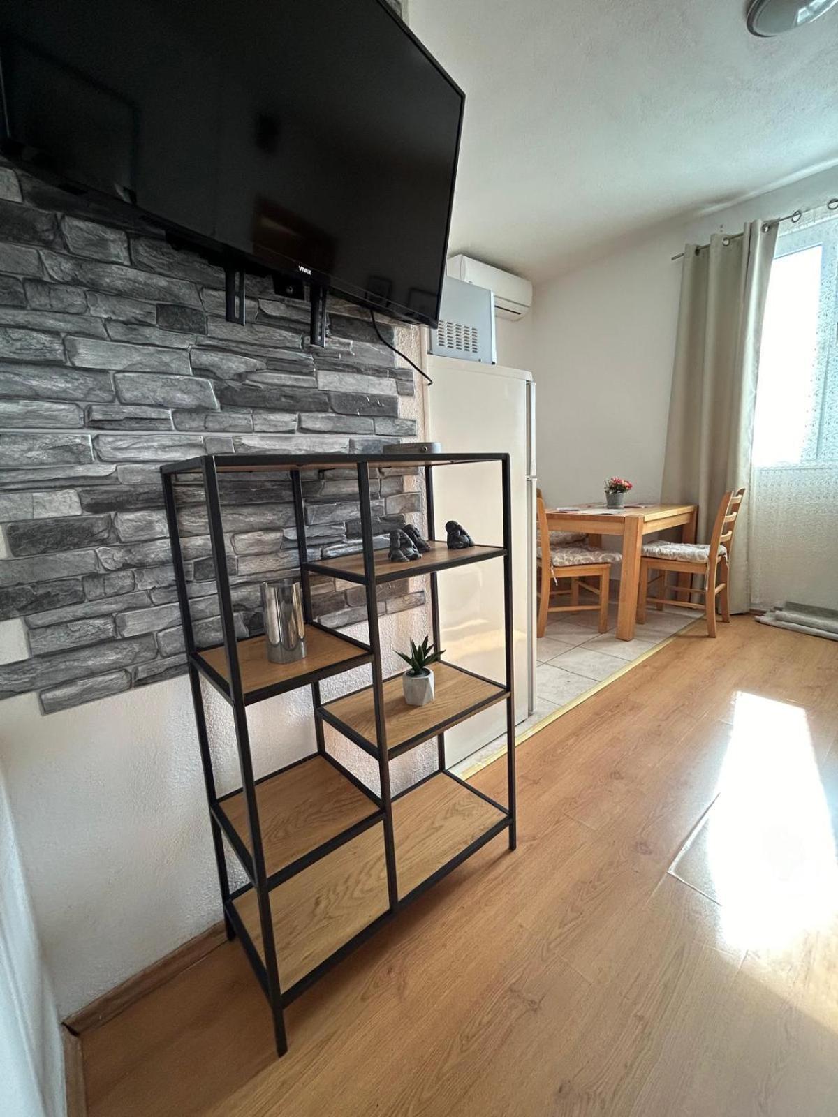 Apartmani Grgic Трогир Екстериор снимка