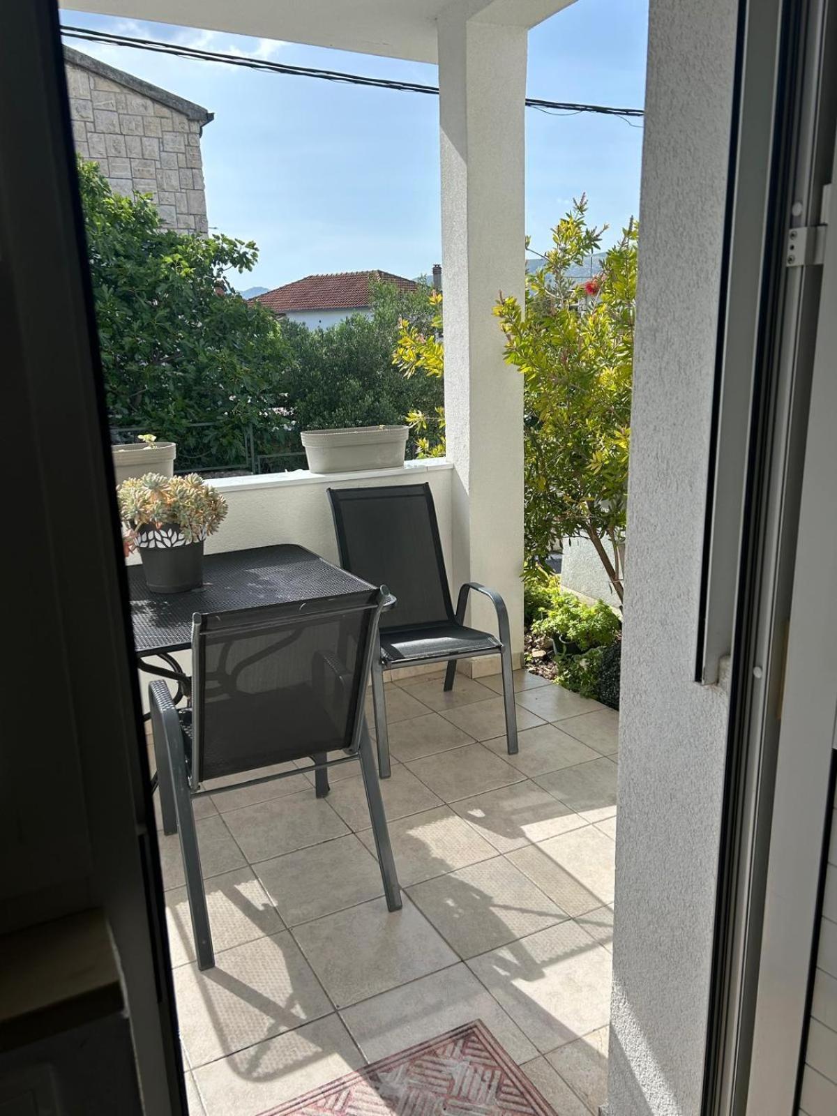Apartmani Grgic Трогир Екстериор снимка